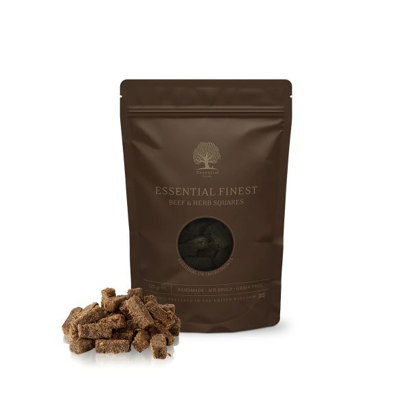 Essential Foods Finest Beef & Herb Squares är ett mjukt hundgodis